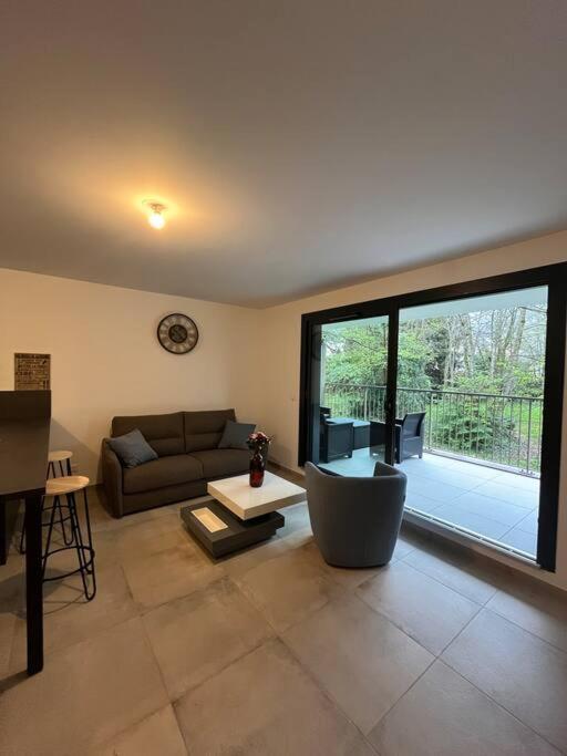 Apartment Proche De Geneve 2
